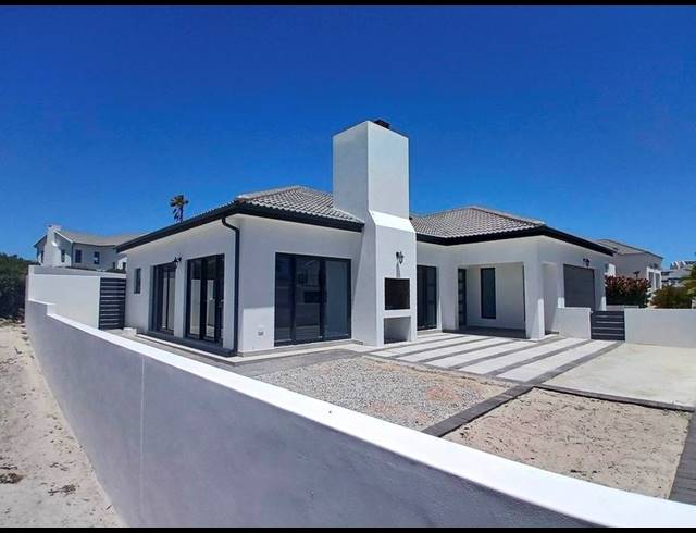 3 BEDROOM HOUSE FOR SALE IN SHELLEY POINT